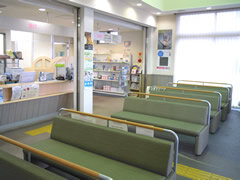 waiting-room.jpg